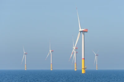 Miliardy złotych na Pomorzu. Nowe pociągi, autobusy, inwestycje energetyczne i sprzęt dla szpitali