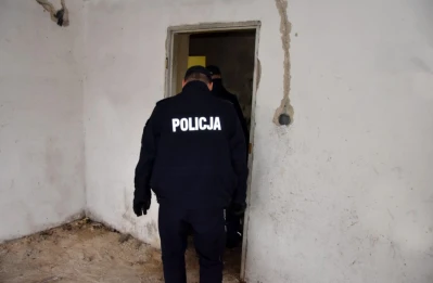 Jeden telefon może uratować życie. Policja apeluje o czujność podczas mrozów