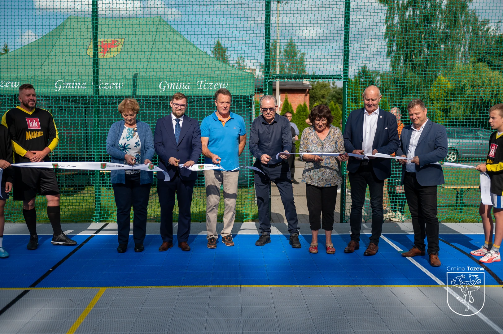 fot. Gmina Tczew / Władze gminy i zaproszeni goście otworzyli nowy obiekt sportowy 