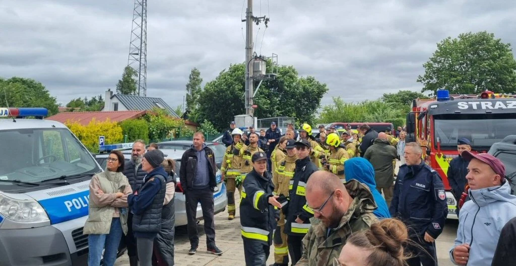 Tragiczny finał poszukiwań 75-letniego mieszkańca Łubiany koło Kościerzyny. Ciało mężczyzny odnaleziono w rzece Pilicy - ot. Komenda Powiatowa Policji w Kościerzynie
