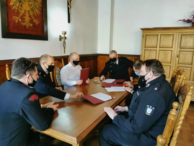 gniew.pl